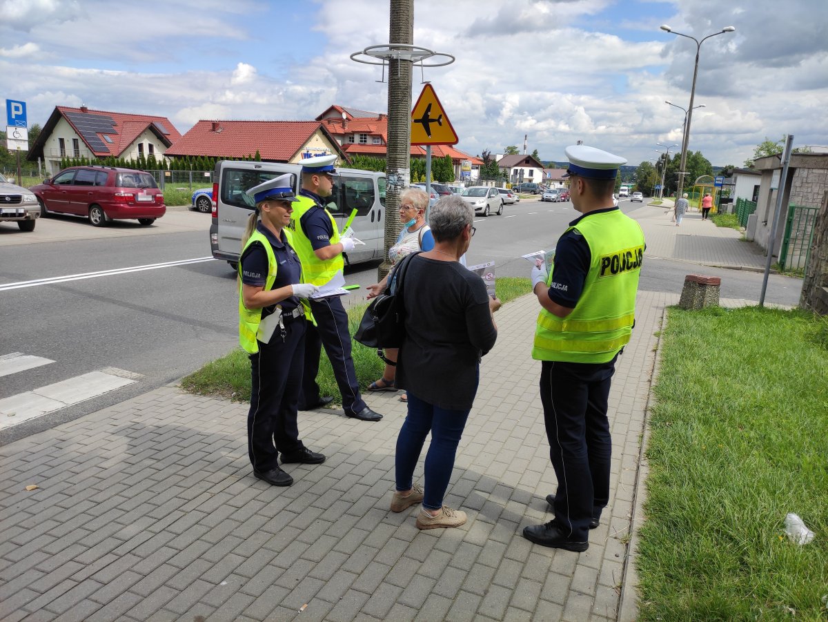 Odpowiedzialny Kierowca Bezpieczny Pieszy Bezpieczny Senior Olkuscy