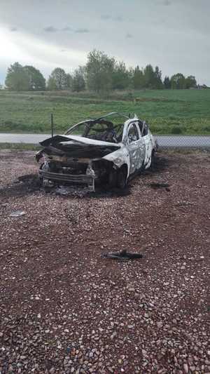 Samochód po wybuchu