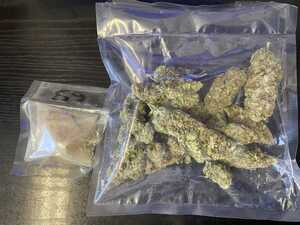 zatrzymane narkotyki w woreczkach strunowych - susz