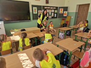 spotkanie profilaktyczno- edukacyjne w szkole podstawowej w Antolce
