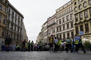 pochód u wylotu grodzkiej