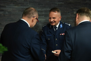 komendant Bednarek składa życzenia