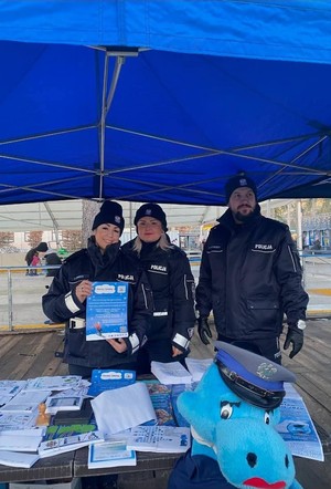 POLICJANCIPRZY STANOWISKU PROFILAKTYCZNYM