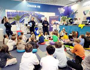 policjantki podczas prelekcji