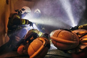 strażacy podczas akcji ratowniczej