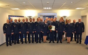 wspólne zdjęcie uczestników uroczystej zbiórki