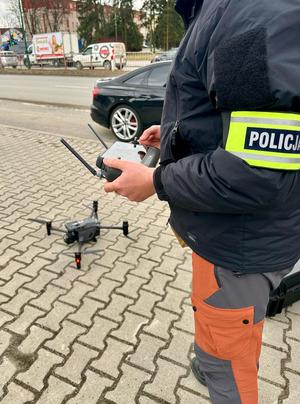 sterujący dronem
