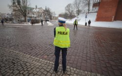 19 policjantka ruchu drogowego pod wawelem