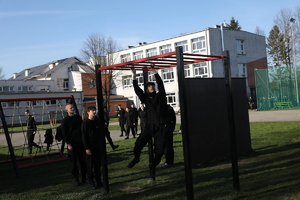 Uczniowie na zajęciach