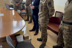 policjanci SPKP szkolą personel medyczny