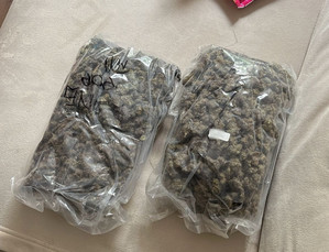 zabezpieczony susz roslinny w dówch foliowych workach