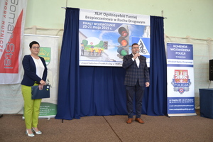 2 Pan Dyrektor z Ministerstwa Infrastruktury przemawia na turnieju BRD