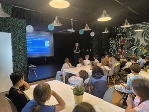 1 prelekcja dla uczniów, którzy będą zdawać egzamin na kartę rowerową