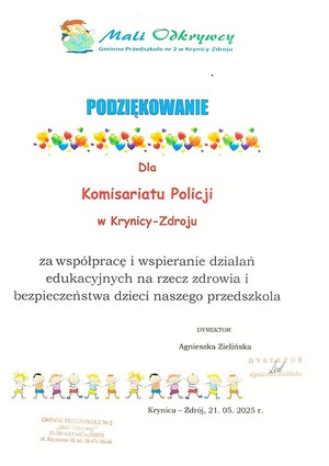 podziękowanie dla policjanta za przeprowadzenie prelekcji w przedszkolu