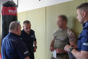 sędziowie w czasie narady