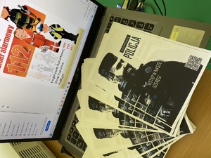 ulotki promujące zawód policjanta