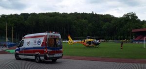 Śmigłowiec LPR i karetka pogotowia