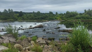 próg wodny rzeki Dunajec