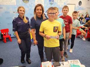 policjantki z uczestnikami