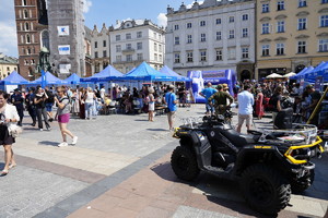 miasteczko z widokiem na bazylikę mariacką