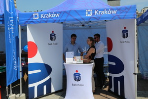 stoisko Banku PKO