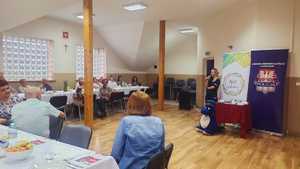 prelecja z policjantką