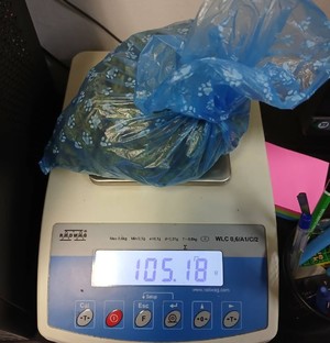 Ujawnione narkotyki w pojeździe 23 latka podczas ważenia