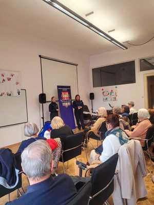 policjantki podczas prelekcji