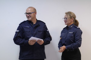 komendant Krauz i kierownik Bożena Ulman