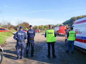 policjanci na miejscu ćwiczeń