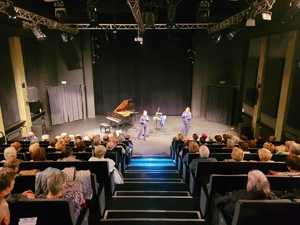 policjantki na scenie