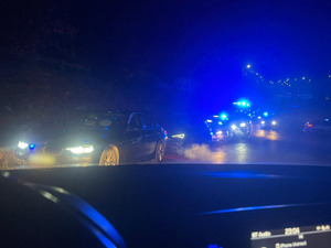 nieoznakowane radiowozy sportowe