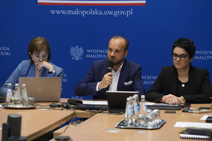 zastępca wojewody przemawia