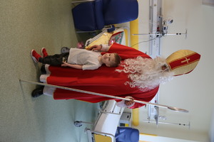 św. Mikołaj z dzieckiem