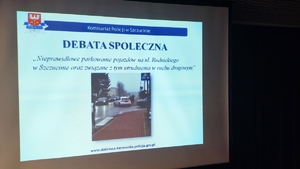 Prezentacja multimedialna z tytułem debaty