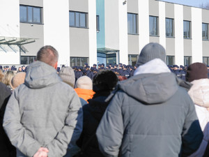 osoby zgromadzone na uroczystości