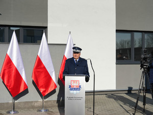 przemawia komendant wojewódzki policji w krakowie nadinsp. Artur Bednarek
