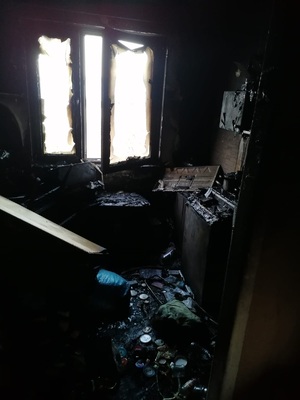 wnętrze spalonego mieszkania