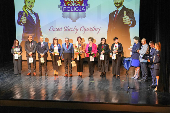 odznaczeni pracownicy cywilni