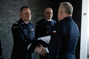 Komendant Wojewódzki Policji w Krakowie przekazuje akt powołania