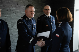 Komendant Wojewódzki w Krakowie wręcza akt powołania