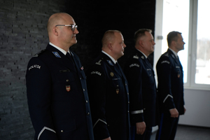 Komendant wraz z Zastępcami w trakcie uroczystości