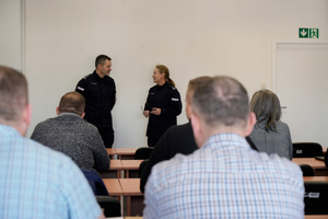 Komendant Kubiak w czasie zakończenia szkolenia kadry średniego szczebla