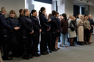Policjantki w trakcie uroczystości