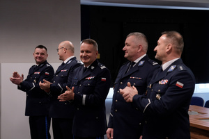 Aplauz dla kobiet z okazji ich święta