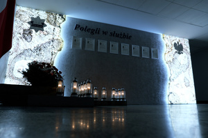 Ściana poległych policjantów w KWP Kraków