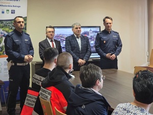 dyrektor szpitala, pan komendant oraz naczelnik wydziału ruchu drogowego