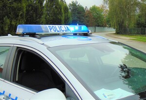 Dzień radiowóz przy ulicy