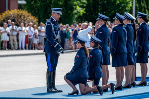 moment mianowania na pierwszy stopień oficerski