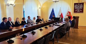 Komendant i Starosta na spotkaniu z dyrektorami szkół